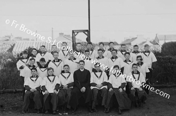 GROUP OF ALTAR BOYS ST IGNATIUS COLLEGE